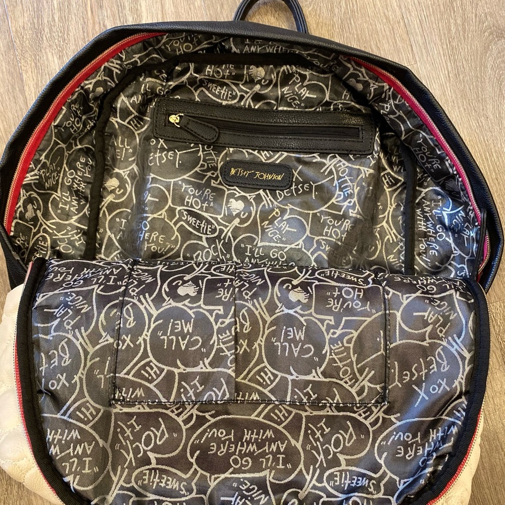 White and Pink Heart Backpack - Picture 4 of 11